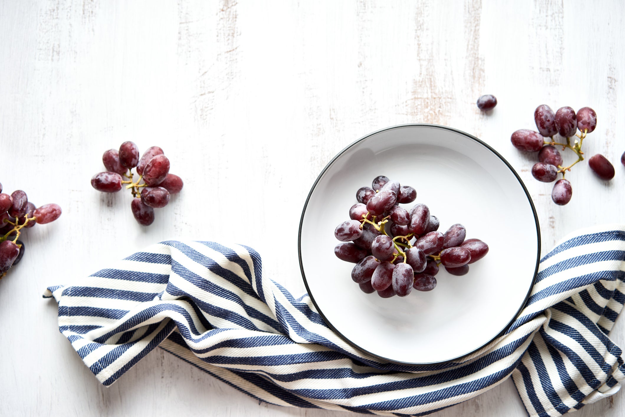 Directly Above Shot Of Grapes In Bowl On Table