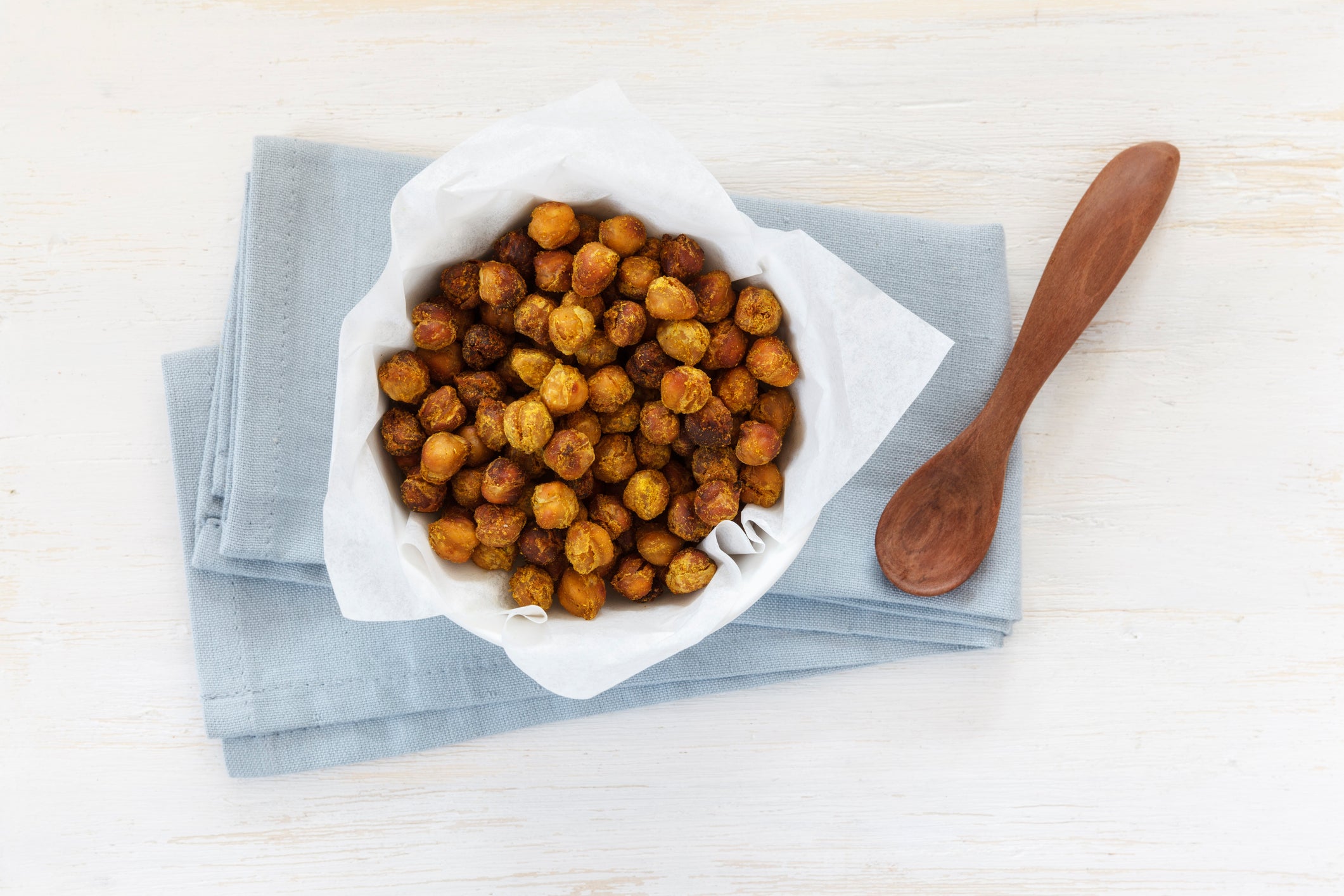 Roasted chickpeas in bowl