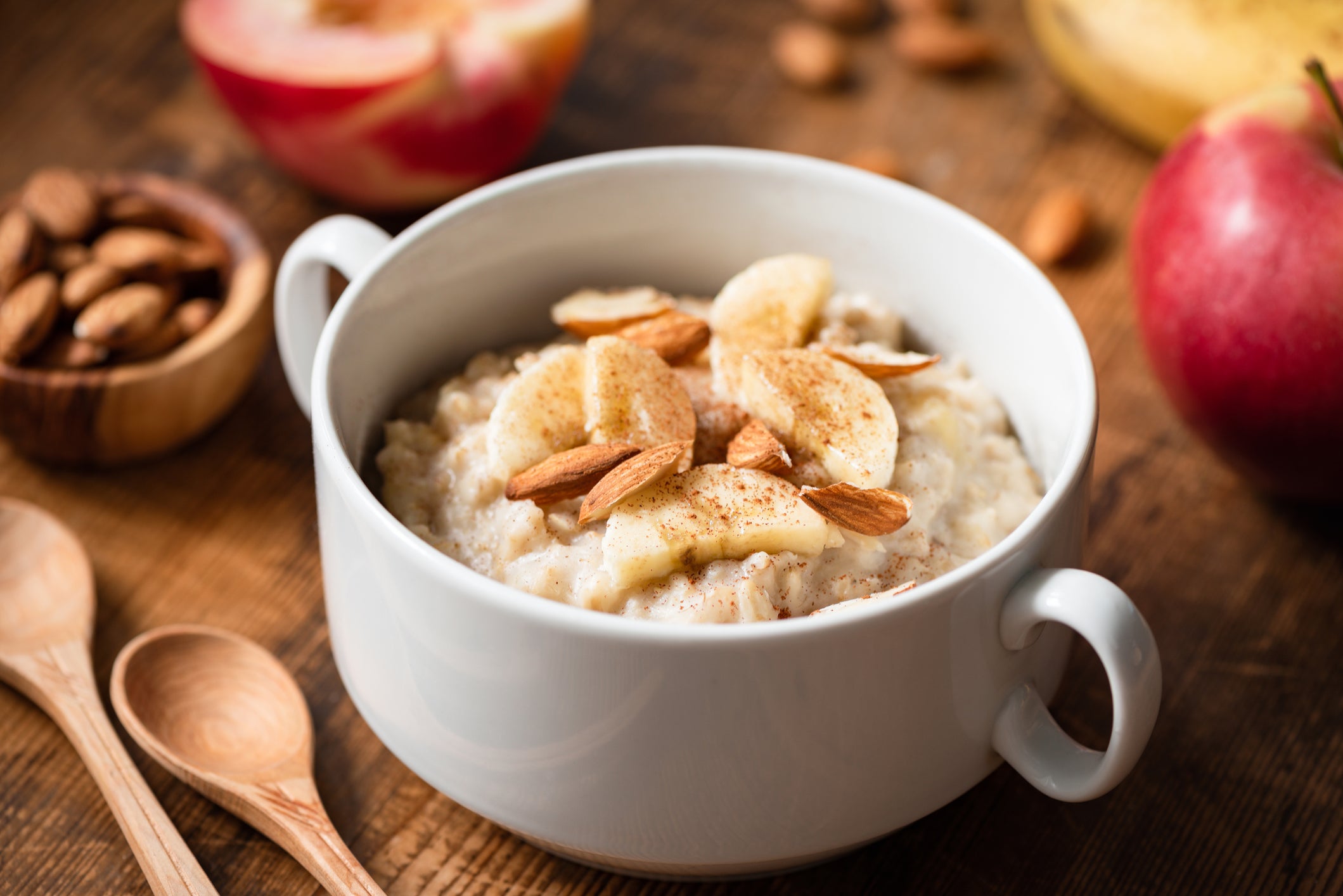 Banana Cinnamon Oatmeal Porridge Bowl