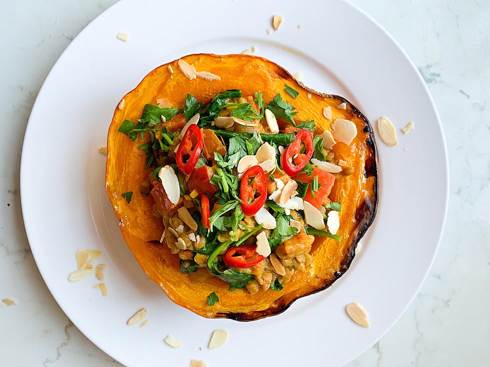 Lentil stuffed acorn squash